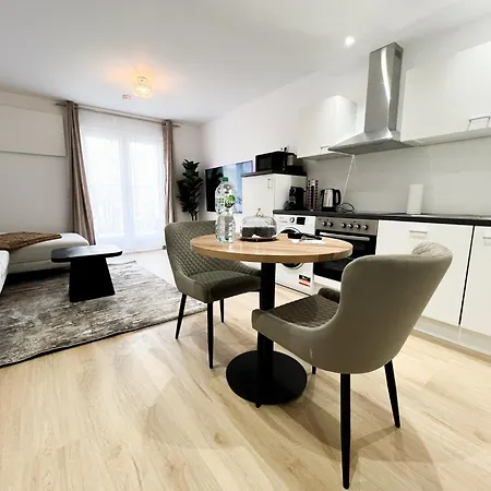 Apartment Duesseldorf City Exterior photo
