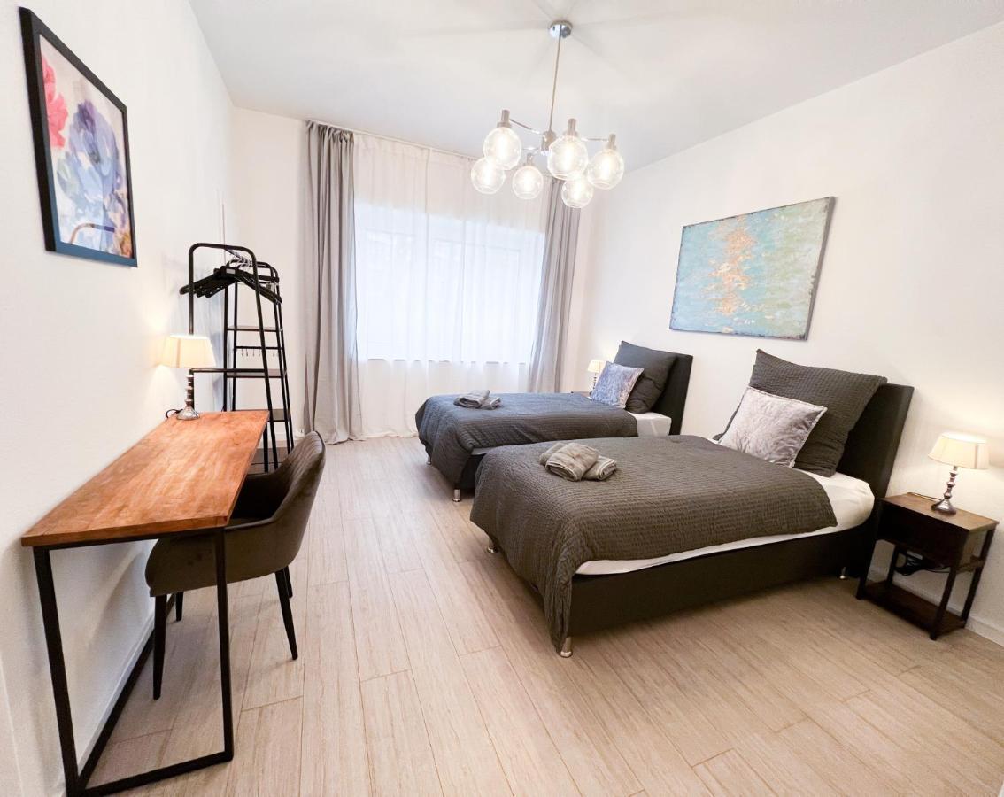 Apartment Apartment Duesseldorf City Dusseldorf