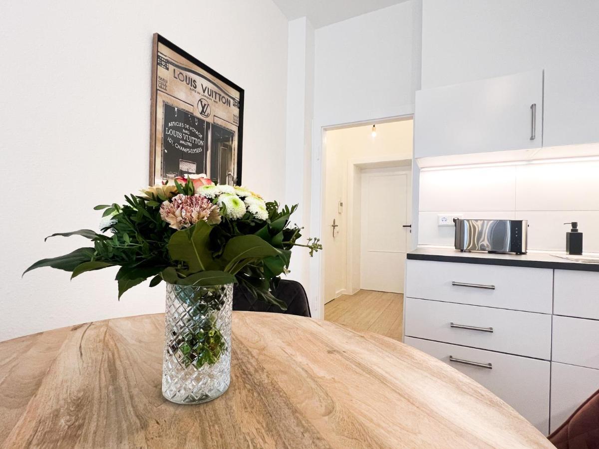 Apartment Apartment Duesseldorf City *